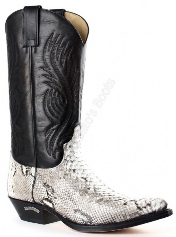 Corbeto's Boots