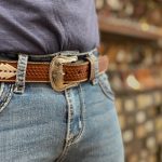 Novedades en cinturones vaqueros: tendencias y marcas