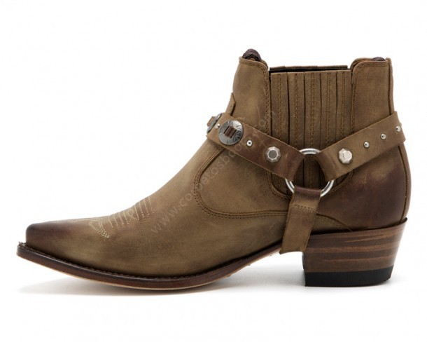 Women brown low western Sendra ankle boots