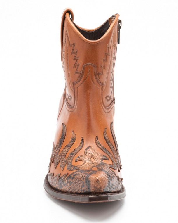 Women faux snakeskin cowboy boots