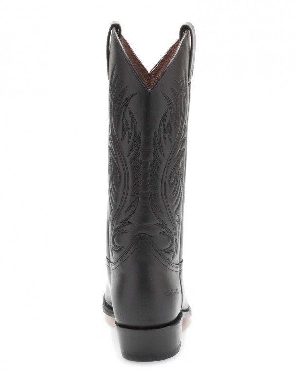 Narrow leg ladies western boots