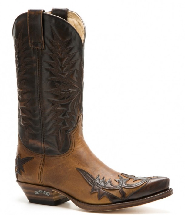 8733 Cuervo Natur Antic Jacinto-Evolution Tang | Buy at our official Sendra store these men cowboy boots made with brown and natural leather.