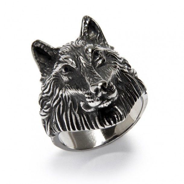 Wild wolf head metal ring