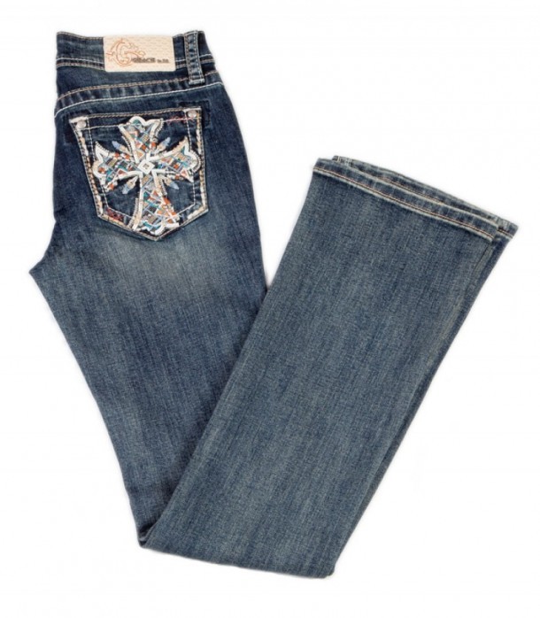 Pantalón tejano para mujer especial para usar con botas cowboy con bolsillos decorados con cruces bordadas.