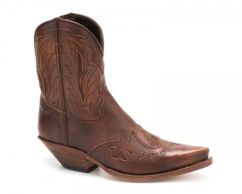 Women brown country short boots